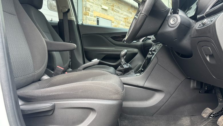 Vauxhall Mokka X 1.6i Active 5dr Petrol Hatchback